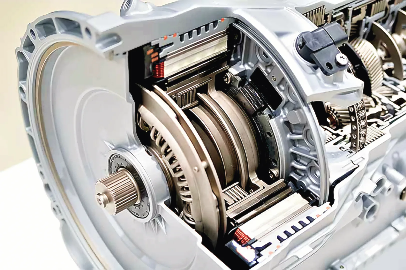 گیربکس دوکلاچه یا DCT